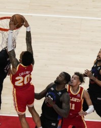  特雷杨助攻创新高，老鹰轻取黄蜂队